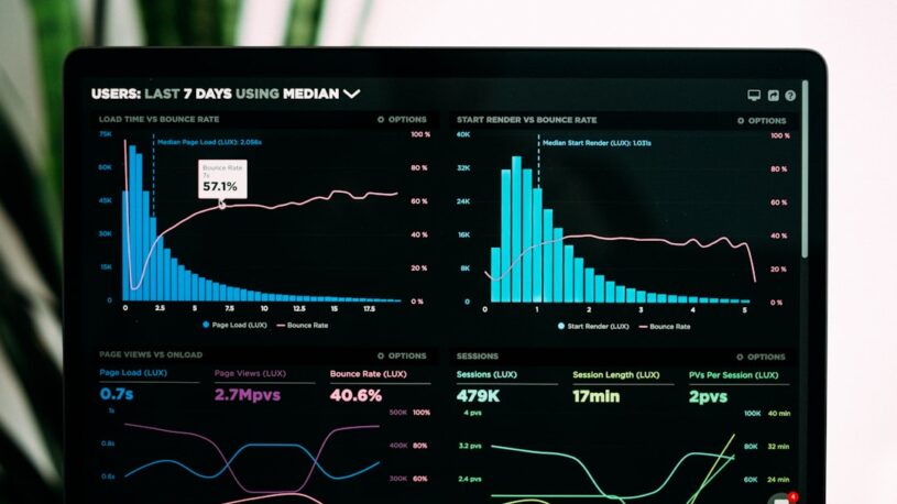 How AI analyzes data